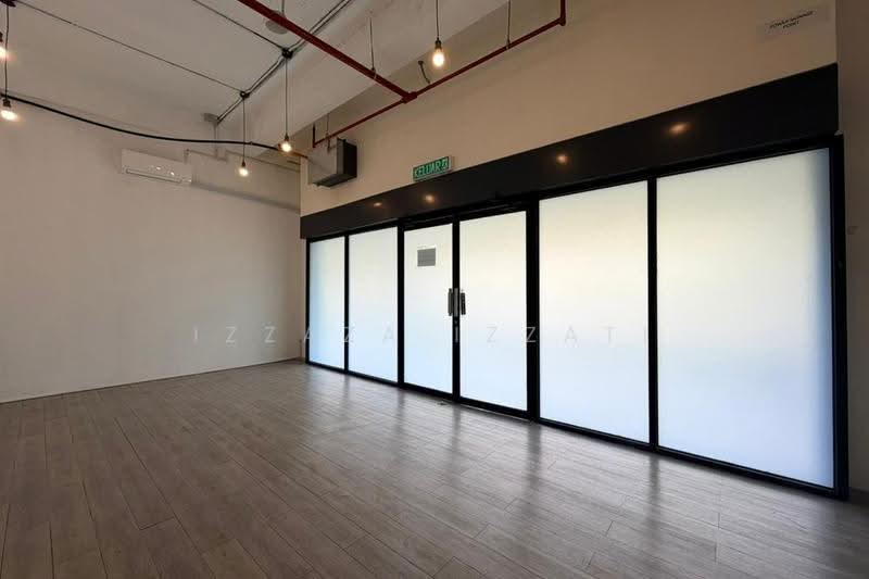 Shop / Office for Rent in Bukit Jelutong (Shah Alam) - Izzaza Izzati - Interior - PropertyGuru.com.my