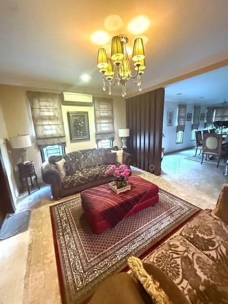 Rumah Berkembar untuk Dijual di Taman Pelangi Indah (Ulu Tiram) - Edward Oo - Living Room - PropertyGuru.com.my