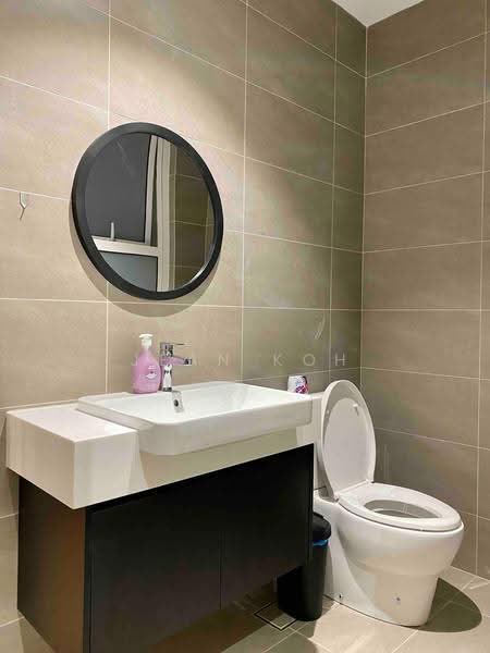 Kediaman Servis untuk Dijual di Quill Residence - Jean Koh - Bathroom - PropertyGuru.com.my
