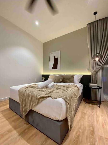 Kediaman Servis untuk Dijual di Quill Residence - Jean Koh - Bedroom - PropertyGuru.com.my