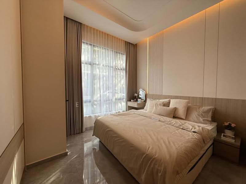 Service Residence for Sale at Ponderosa Regency - Eliin Loo - Bedroom - PropertyGuru.com.my