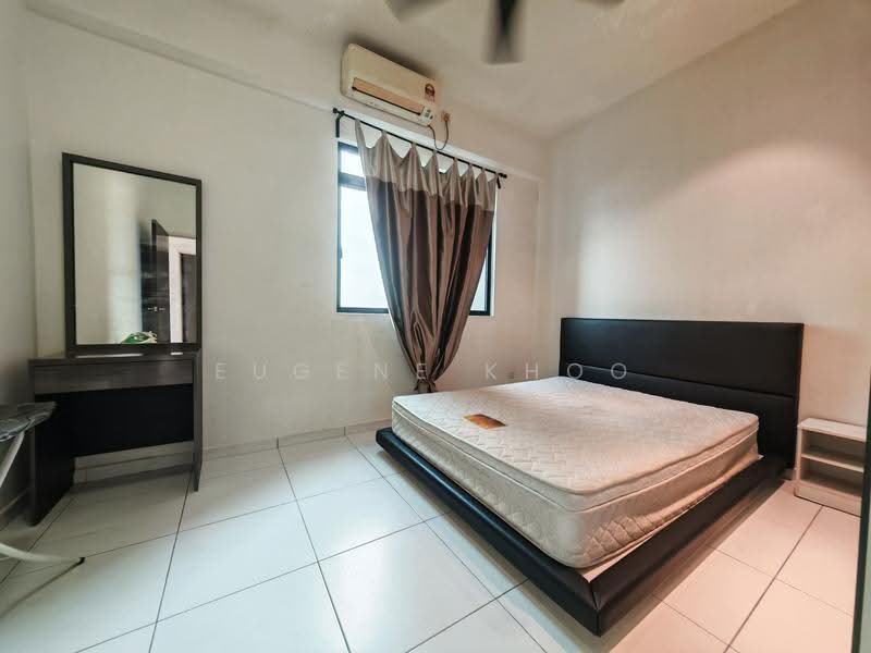 Service Residence for Sale at Sky Oasis Residence (Pangsapuri Oasis 1) - Eugene Khoo - Bedroom - PropertyGuru.com.my