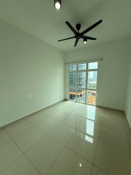 Kediaman Servis untuk Dijual di Skysuites @ Meldrum Hills - Melinda Ee - Interior - PropertyGuru.com.my