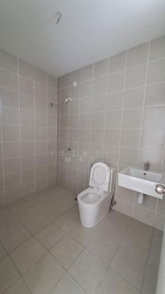 2-storey Terraced House for Sale in Seremban (Negeri Sembilan) - Izzati Mat - Bathroom - PropertyGuru.com.my