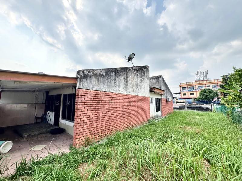 Rumah Teres 1-Tingkat untuk Dijual di Batu Caves (Kuala Lumpur) - Ibrahim Iderus - Exterior - PropertyGuru.com.my
