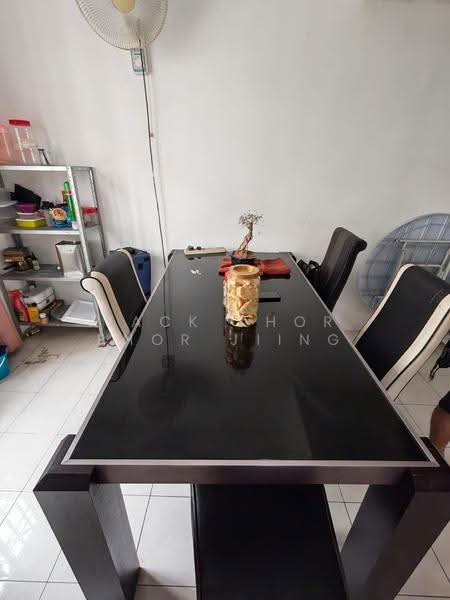 Rumah Teres 2-Tingkat untuk Disewa di Setia Alam (Selangor) - Jack Khor Phor Jiing - Dining Room - PropertyGuru.com.my
