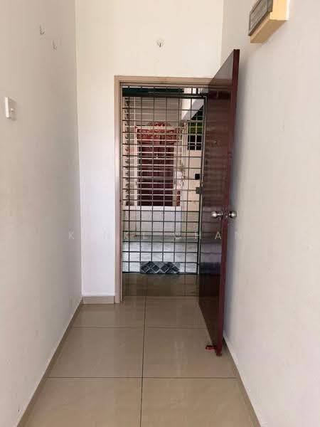 Apartment for Sale at Pangsapuri Angsana - KINKI CHAN - Entrance - PropertyGuru.com.my