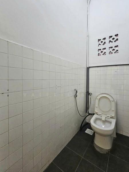 Rumah Teres 1-Tingkat untuk Dijual di Johor Bahru (Johor) - Valerie Saw - Bathroom - PropertyGuru.com.my