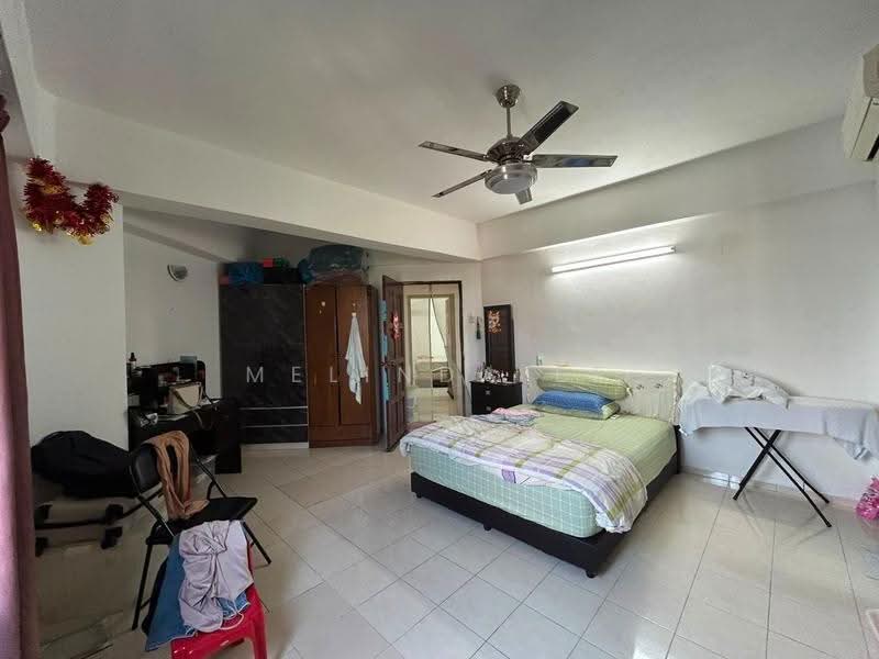 Condominium for Sale at Kondominium Tanjung Puteri - Melinda Ee - Bedroom - PropertyGuru.com.my
