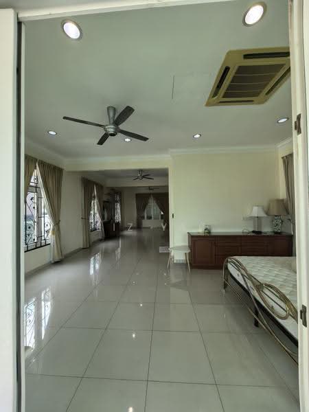 Bungalow House untuk Dijual di Taman Stulang Laut (Johor Bahru) - Liz Yap - PropertyGuru.com.my