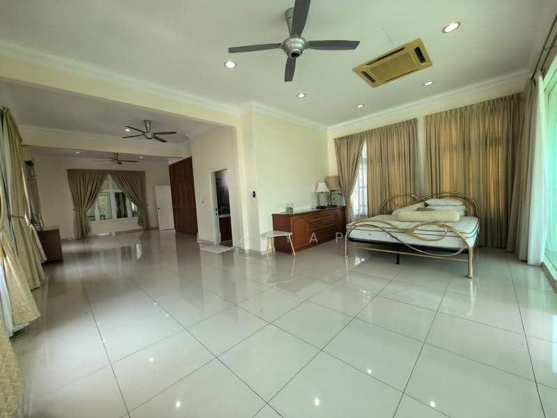 Bungalow House untuk Dijual di Taman Stulang Laut (Johor Bahru) - Liz Yap - PropertyGuru.com.my