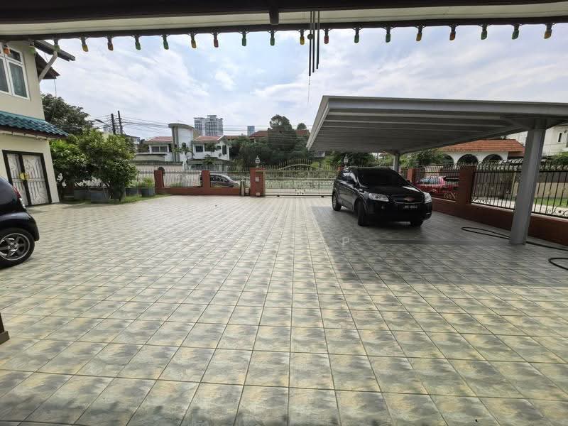 Bungalow House untuk Dijual di Taman Stulang Laut (Johor Bahru) - Liz Yap - PropertyGuru.com.my