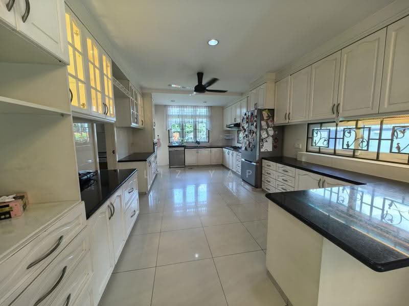 Bungalow House untuk Dijual di Taman Stulang Laut (Johor Bahru) - Liz Yap - PropertyGuru.com.my