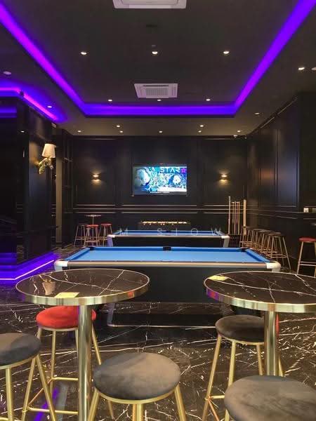 Service Residence for Sale at Star Residences Two - Tim Siow - Interior - PropertyGuru.com.my