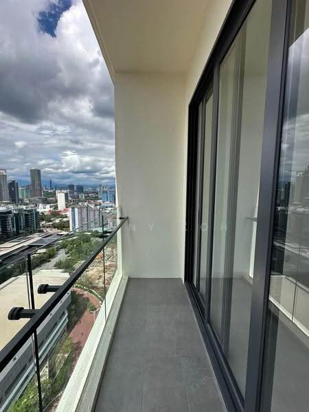 Kediaman Servis untuk Dijual di Laurel Residence - Yanny Koh - Balcony - PropertyGuru.com.my