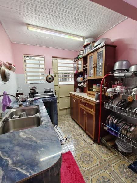 Rumah Teres 1-Tingkat untuk Dijual di Ipoh (Perak) - Ck Nyau - Kitchen - PropertyGuru.com.my