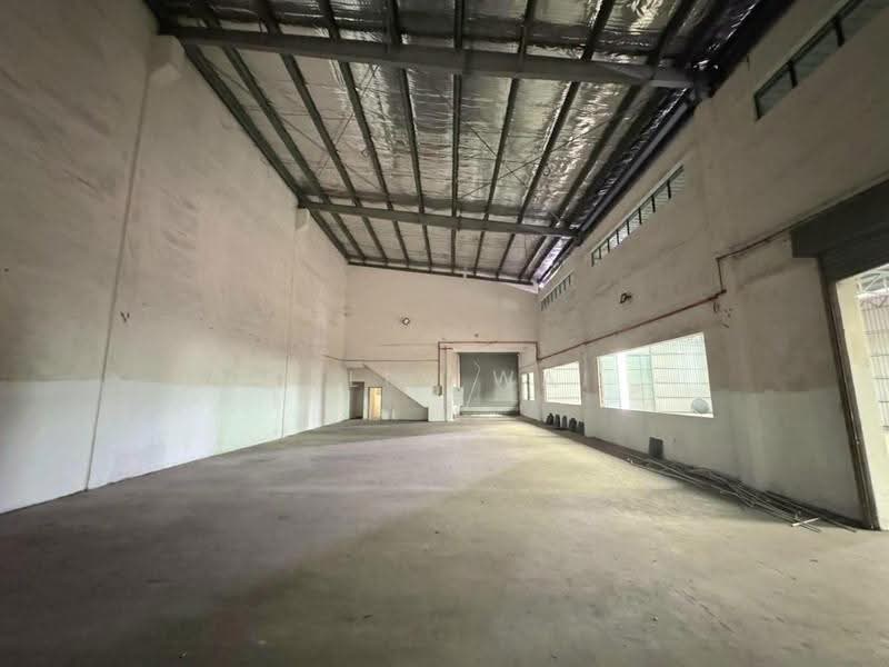 Semi-D Factory for Sale in Ulu Tiram (Johor) - Kelly Wai - Interior - PropertyGuru.com.my