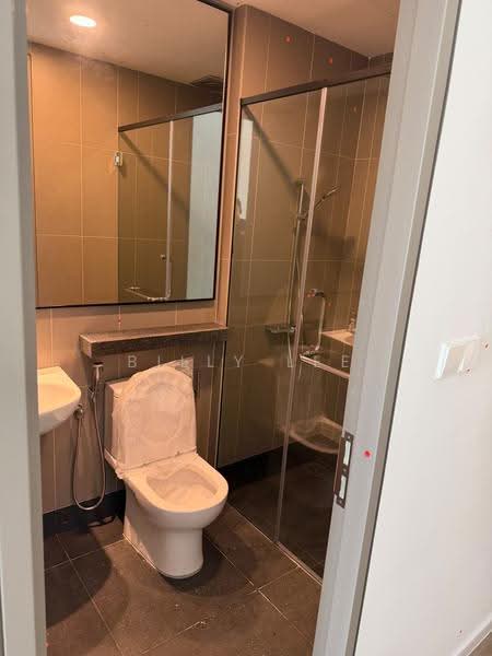 Kondominium untuk Disewa di THE VUE @ MONTEREZ - Billy Lee - Bathroom - PropertyGuru.com.my