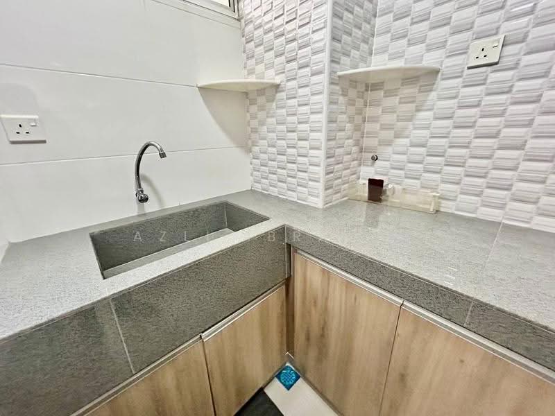 Condominium for Sale at Royal Domain Sri Putramas 2 - Azli Ibrahim - Kitchen - PropertyGuru.com.my