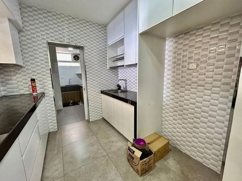 Condominium for Sale at Royal Domain Sri Putramas 2 - Azli Ibrahim - Kitchen - PropertyGuru.com.my