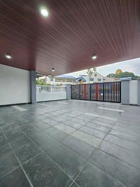 Rumah Teres 1-Tingkat untuk Dijual di Taman Johor Jaya (Johor Bahru) - Valerie Saw - Exterior - PropertyGuru.com.my