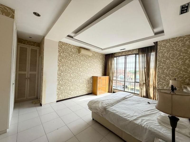 2.5-storey Terraced House for Sale in Taman Impian Emas (Skudai) - Ee Fong Toh - Bedroom - PropertyGuru.com.my