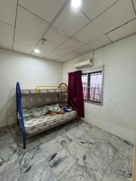 Bungalow House untuk Disewa di Taman Duta (Bukit Tunku (Kenny Hills)) - Desmond Low - Bedroom - PropertyGuru.com.my