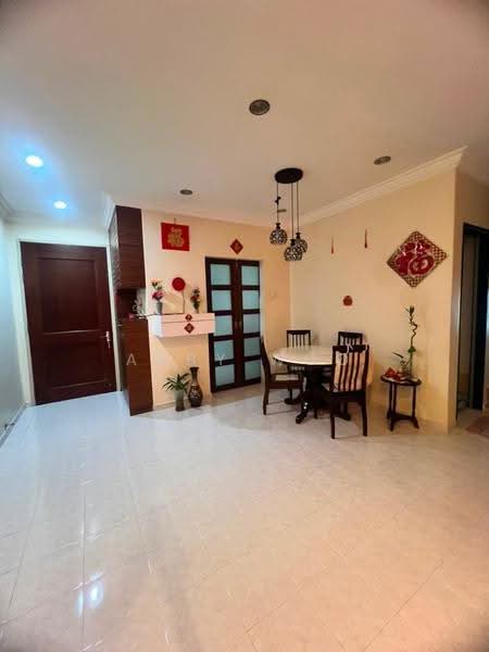 Kondominium untuk Disewa di Alpine Tower - Abby Woo - Dining Room - PropertyGuru.com.my