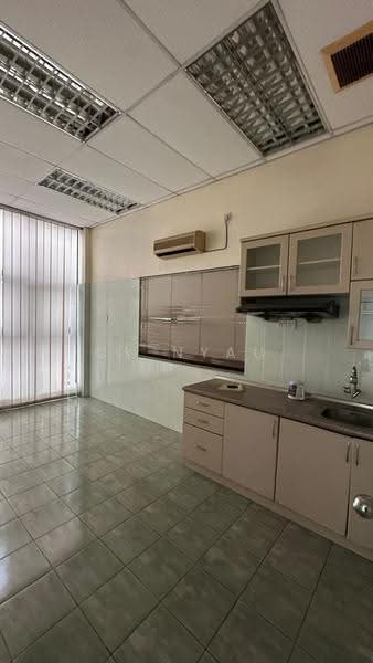 Factory for Rent in Ipoh (Perak) - Ck Nyau - Kitchen - PropertyGuru.com.my