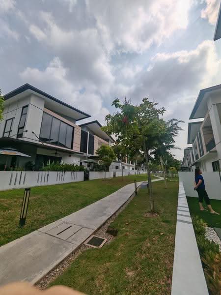 Rumah Berkembar untuk Dijual di Bandar Tropicana Aman (Telok Panglima Garang) - Janice Lam - Exterior - PropertyGuru.com.my