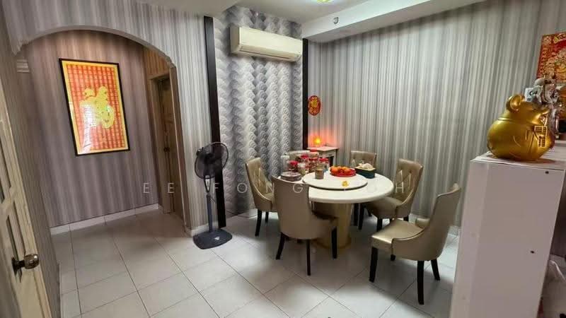 2-storey Terraced House for Sale in Taman Seri Orkid (Skudai) - Ee Fong Toh - Dining Room - PropertyGuru.com.my