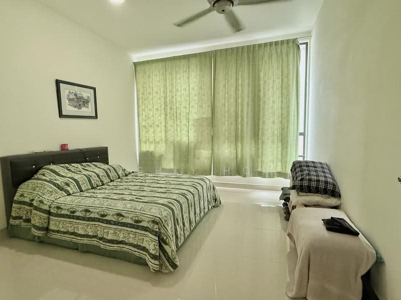 Kondominium untuk Dijual di The Z Residence - Ashly Hor - Bedroom - PropertyGuru.com.my