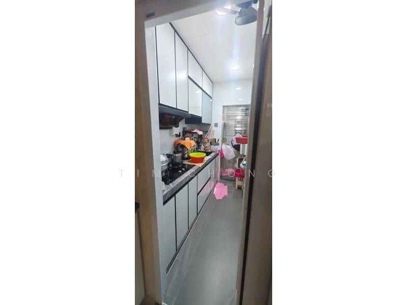Rumah Teres 2-Tingkat untuk Dijual di Taman Sutera Utama (Skudai) - Tim Chong - Kitchen - PropertyGuru.com.my