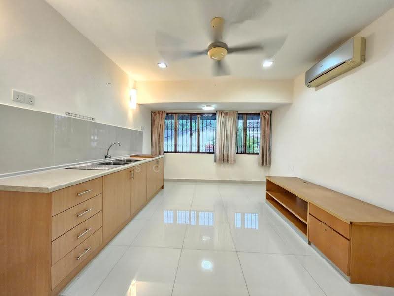 Bungalow House untuk Dijual di Bandar Kinrara (Selangor) - Priscilla Tan - Kitchen - PropertyGuru.com.my