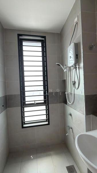 Rumah Teres 2-Tingkat untuk Dijual di Taman Adda Heights (Tebrau) - Mang Janet - Bathroom - PropertyGuru.com.my