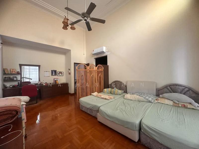 Rumah Berkembar untuk Dijual di Taman Redang (Johor Bahru) - Nathan Chan - PropertyGuru.com.my