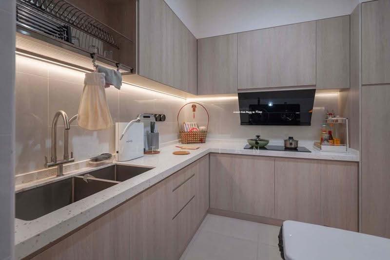 Semi-Detached House for Sale in Eco Ardence (Setia Alam) - Vitas Tan - Kitchen - PropertyGuru.com.my