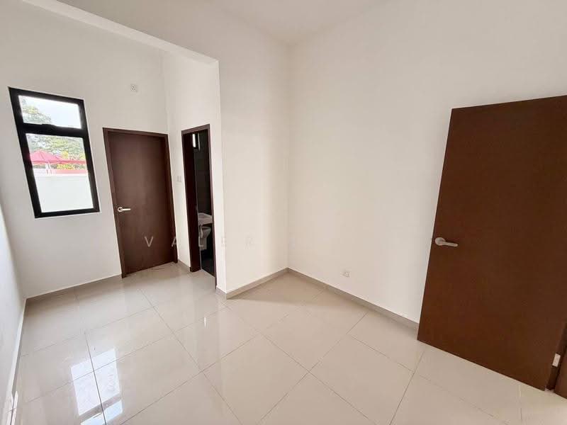 2-storey Terraced House for Sale in Bandar Dato Onn (Tebrau) - Valerie Saw - Interior - PropertyGuru.com.my