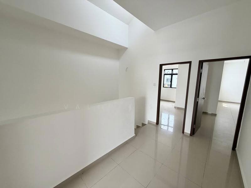 2-storey Terraced House for Sale in Bandar Dato Onn (Tebrau) - Valerie Saw - Interior - PropertyGuru.com.my