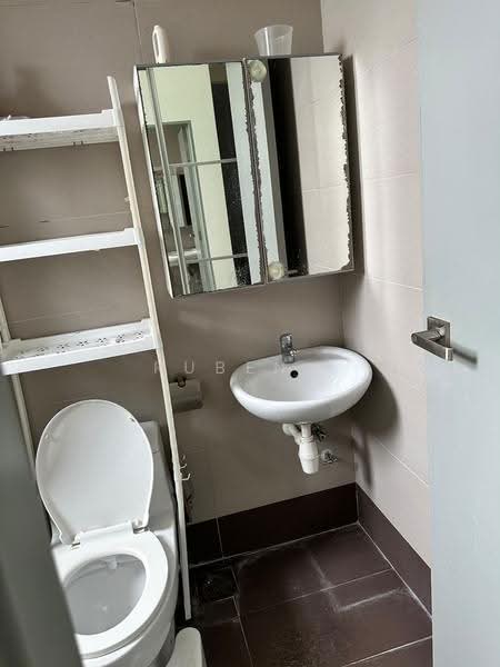 Kondominium untuk Disewa di LakeView Residency - Ruben . - Bathroom - PropertyGuru.com.my