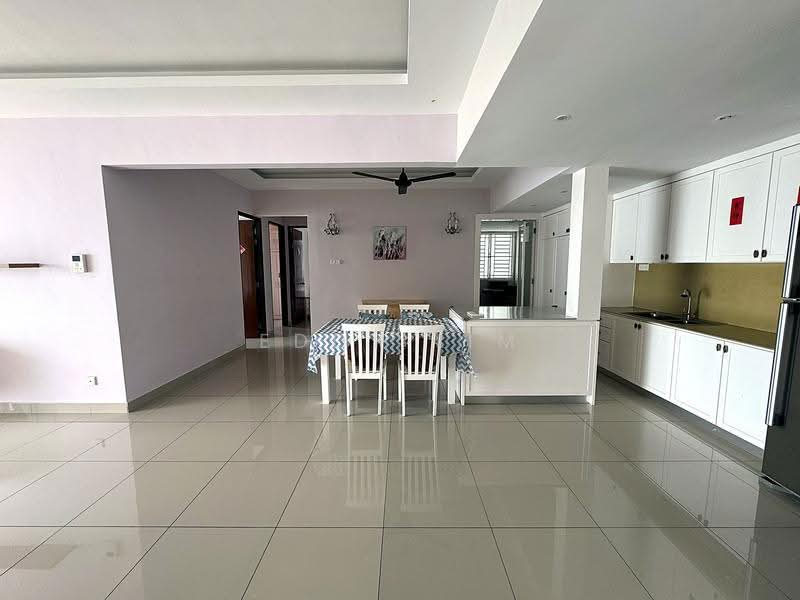 Kondominium untuk Dijual di Surin Condominium - Eddy Lim - Living Room - PropertyGuru.com.my
