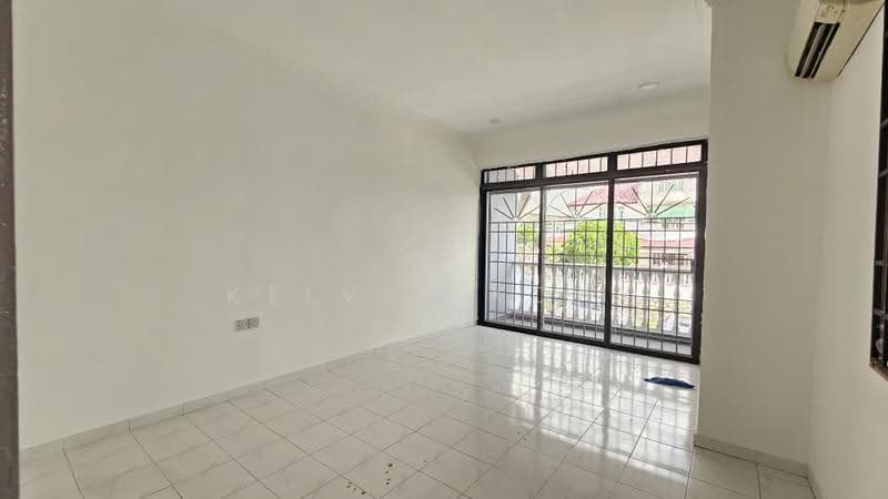 2-storey Terraced House for Sale in Taman Johor Jaya (Johor Bahru) - Kelvin Koay - Interior - PropertyGuru.com.my