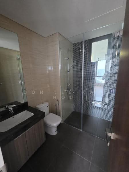Condominium for Sale at Capella Embassy (D'Rapport Residences) - Don Lee Kah Hou - Bathroom - PropertyGuru.com.my