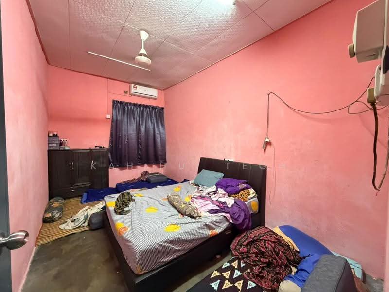1-storey Terraced House for Sale in Taman Sri Rambai (Bukit Mertajam) - Kah Hui Teoh - Bedroom - PropertyGuru.com.my