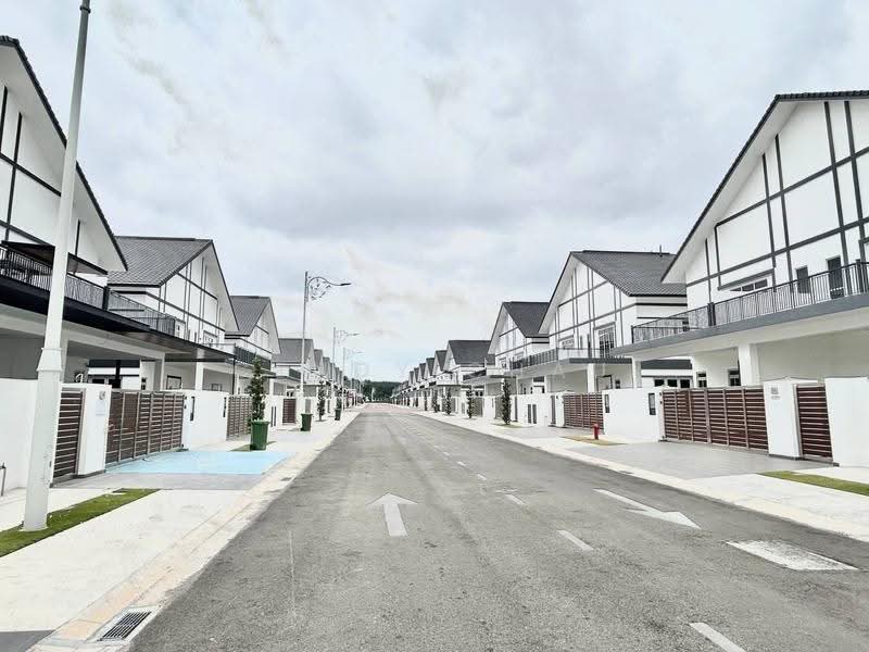 Semi-Detached House for Sale in Taman Ekoflora (Johor Bahru) - Cendy Chau - PropertyGuru.com.my