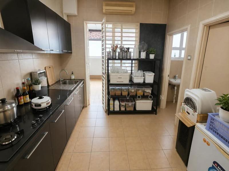 Semi-Detached House for Sale in Damansara Legenda (Petaling Jaya) - Justin Voon - Kitchen - PropertyGuru.com.my