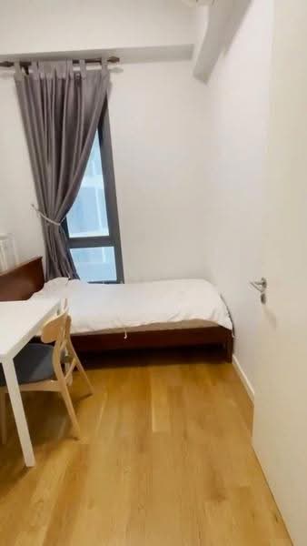 Kediaman Servis untuk Dijual di Vogue Suites One - Vincent Chye - Bedroom - PropertyGuru.com.my