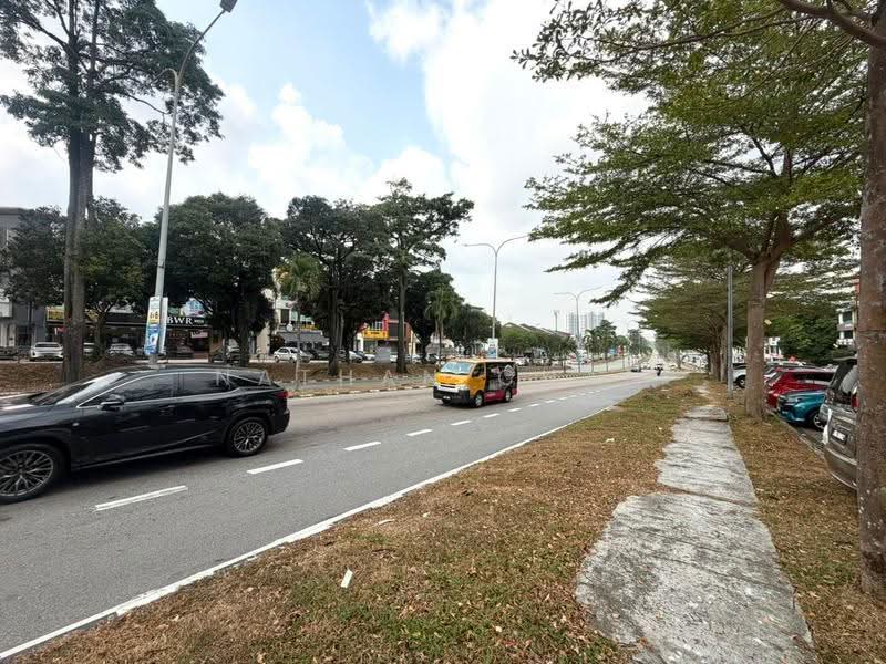 Shop / Office for Sale in Taman Molek (Johor Bahru) - Nathan Chan - Exterior - PropertyGuru.com.my