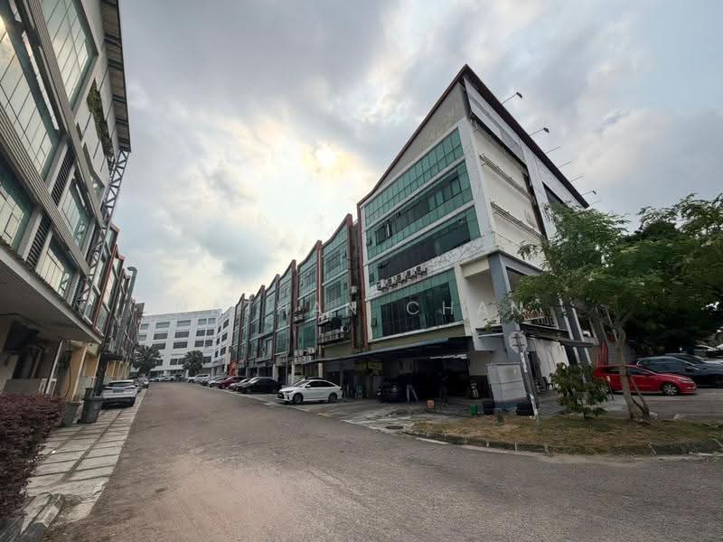 Shop / Office for Sale in Taman Molek (Johor Bahru) - Nathan Chan - Exterior - PropertyGuru.com.my