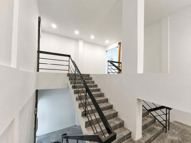 Shop for Rent in SS15 (Subang Jaya) - Lee Jo Surf - Interior - PropertyGuru.com.my
